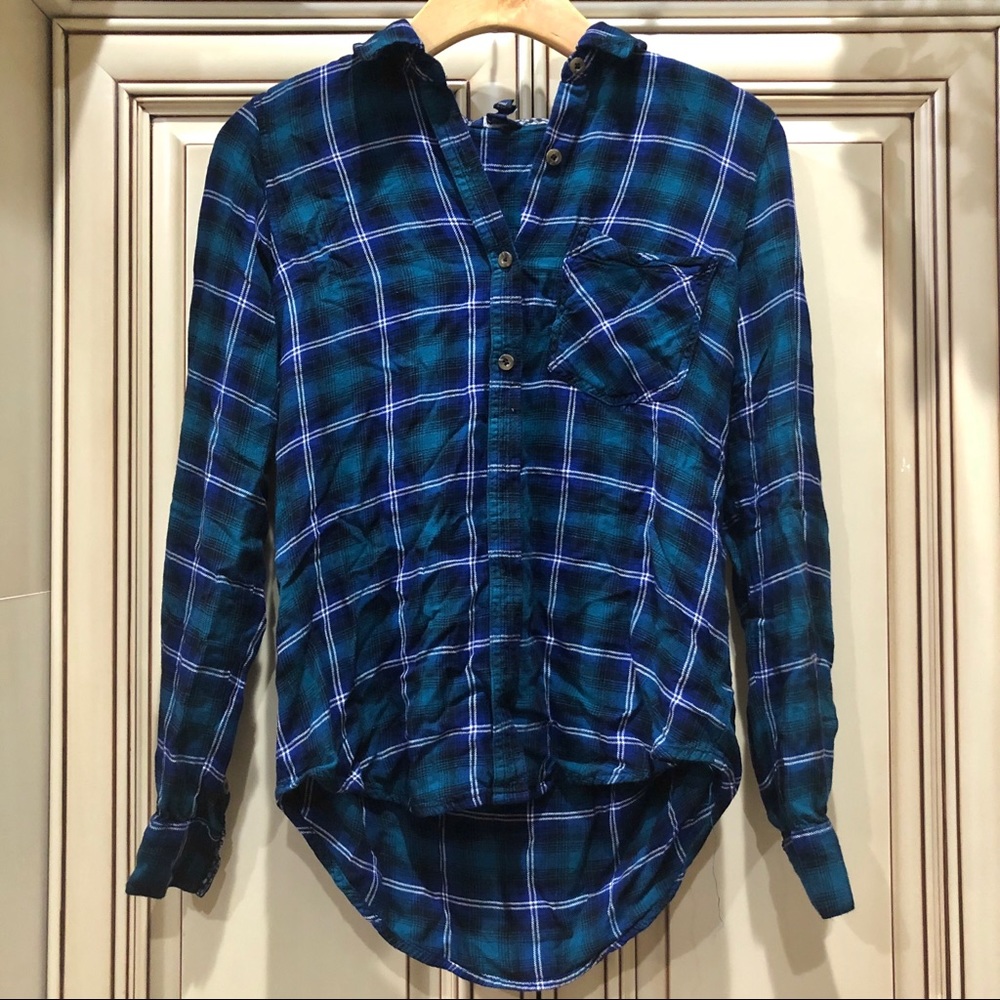 Forever 21 Navy and Green Flannel S